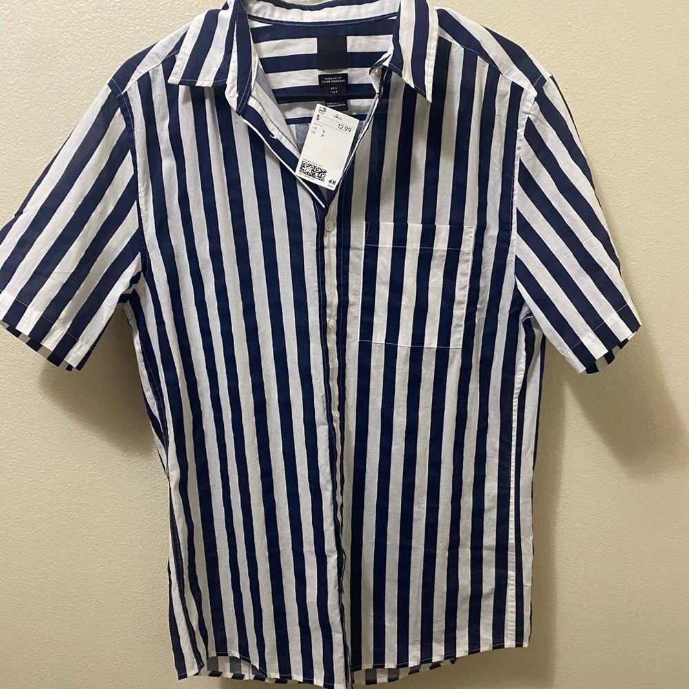 NWT Men’s Button Up Shirt